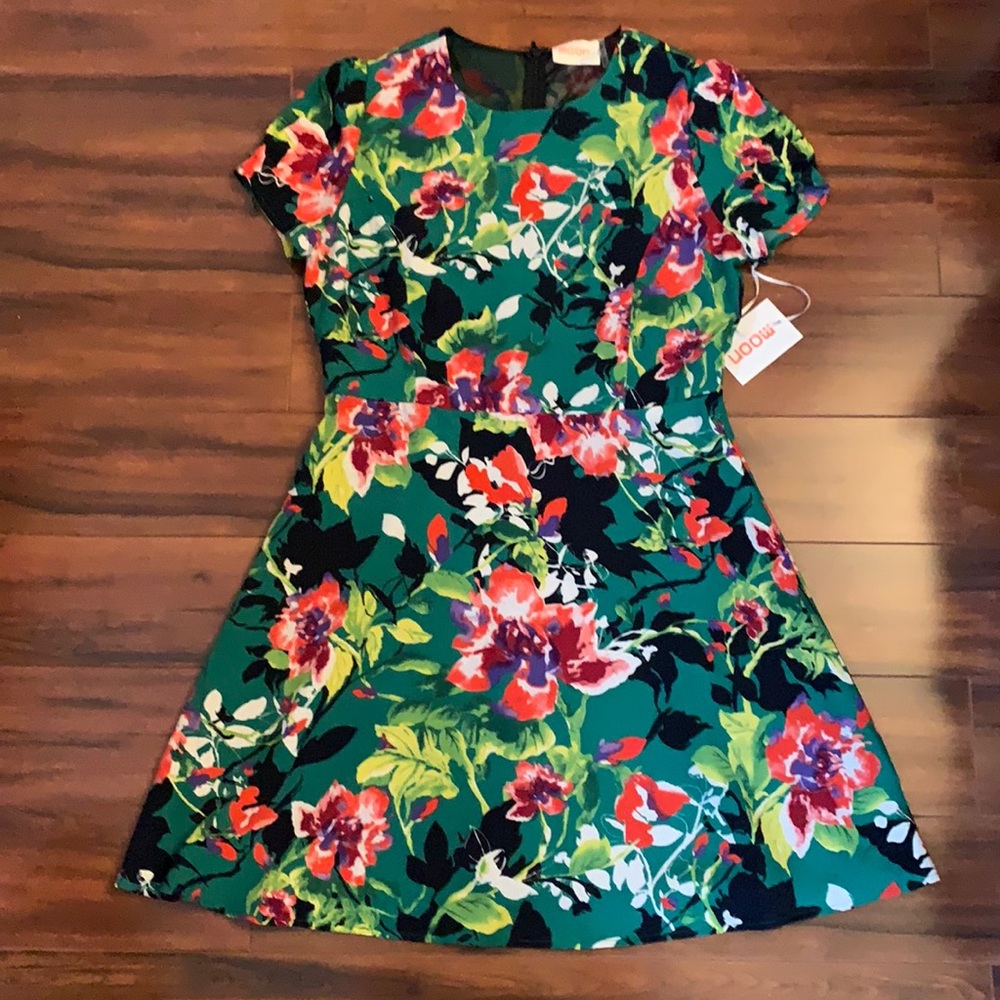 Wedding guest cute green floral dress sz large